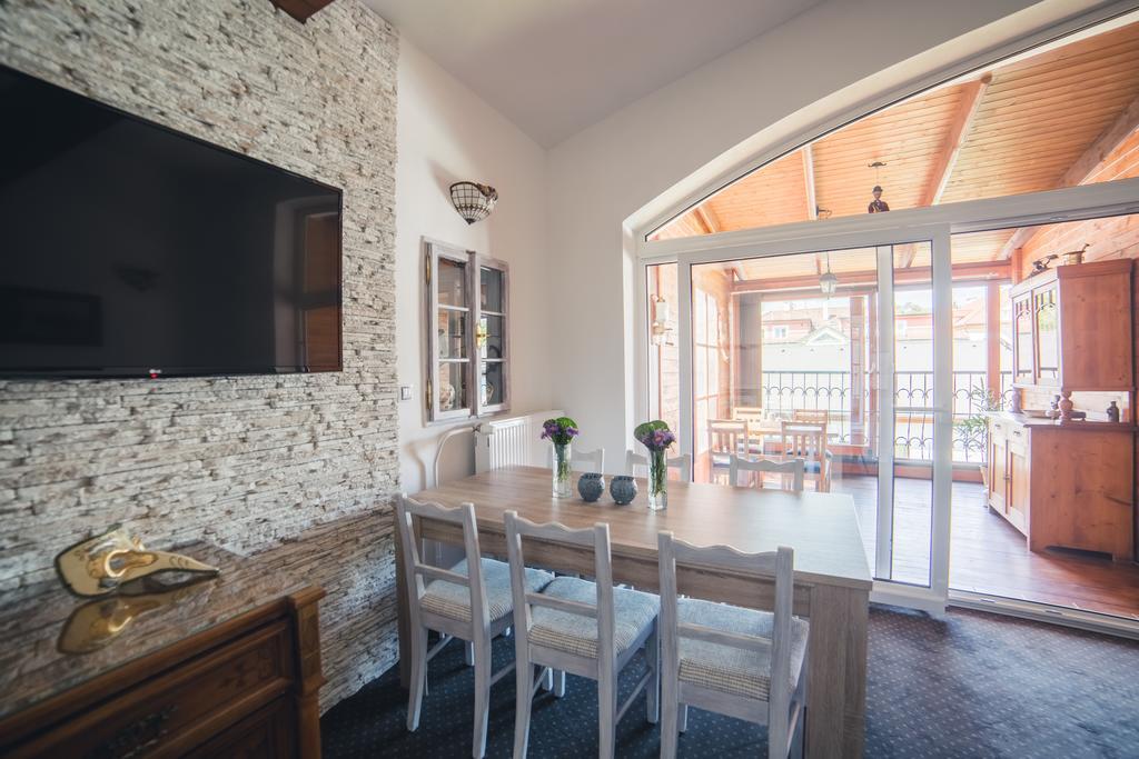 Apartmany U Papousku Jindřichŭv Hradec Esterno foto
