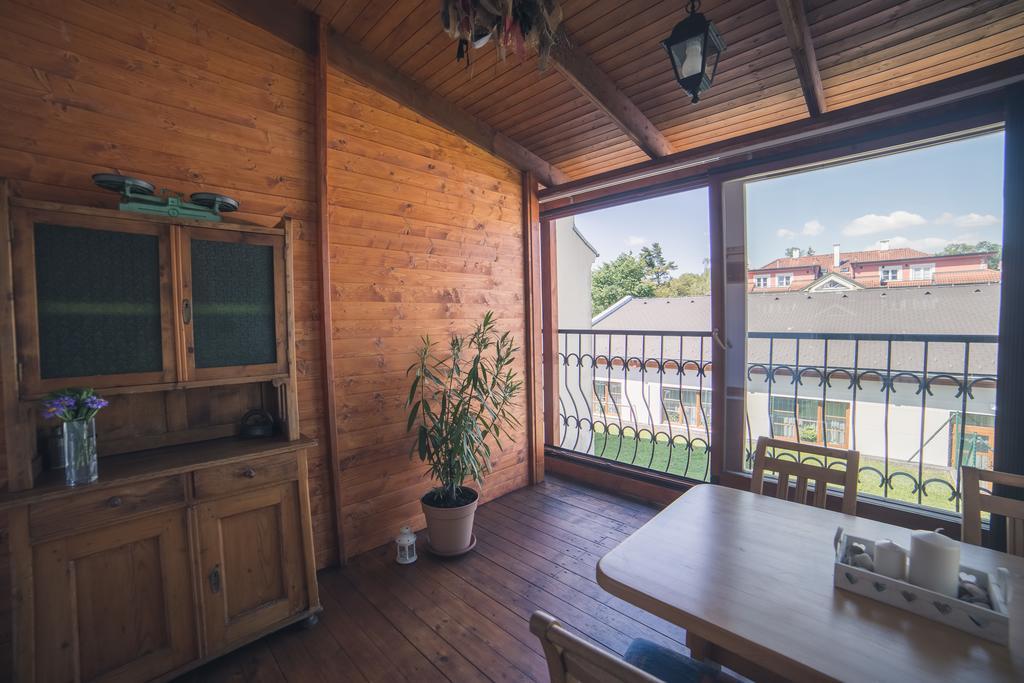 Apartmany U Papousku Jindřichŭv Hradec Esterno foto