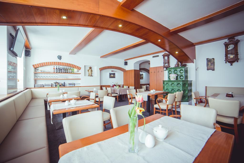 Apartmany U Papousku Jindřichŭv Hradec Esterno foto